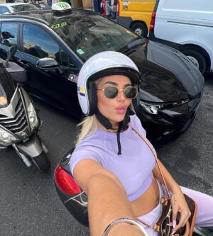 Ambre Abadia Instagram - About this week in Paris ✨