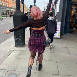 Amelia Lily Instagram - Chapter 28! Let’s do this shit 🤘🏻