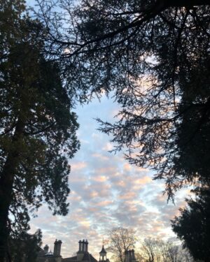 Amelia Warner Instagram - Magic sky