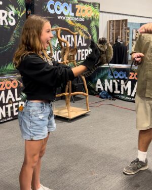 Amie Donald Instagram - Had the fabulous opportunity to meet the Champagne family at @spookalafl convention, who have an animal sanctuary in Ocala, Florida (Champagne’s Critter Sanctuary). They brought in some precious pets and we fell in love with them all. Also got to meet some other precious pets at @spookalafl from Animal Encounters www.cool zoo.org. Such a special weekend 🥰 @coolzooparks