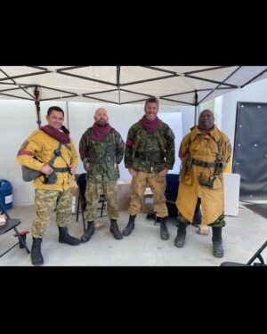 Amie Donald Instagram - The Lastmen … Legends

@tipene_stunts 
@sole2811 #MarkSole
@aeonscott.cyanscott #BrendonScott
@toafraser 

@sweettoothnetflix @netflix #sweettooth #amiedonald #mayamonkeysweettooth