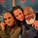 Amirah Vann Instagram - Hold ‘em close ❤️.