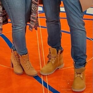 Amirah Vann Instagram - Hey @mrobinson23_ brother, we gotchoo 🙌🏽🏀👢@nyknicks 

#ifyouknowyouknow #nycstandup #nyknicks