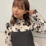 Amisa Miyazaki Instagram - メイプル × このすば、コラボ記念生放送！ありがとうございましたー！ ・ 今日のメイクは大好きなえみちゃん♡てんさーい！！！ ・ 声枯れててガサガサだったけど最後まで乗りきったよ😀