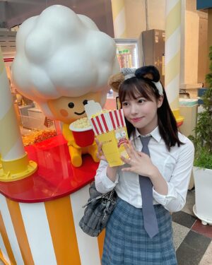 Amisa Miyazaki Instagram - この前韓国行ってきたけど本当に写真撮らなすぎてこれくらいしかない…笑旅行行く時プロのカメラマンさん連れていきたい気持ち😀
・
#ロッテワールド