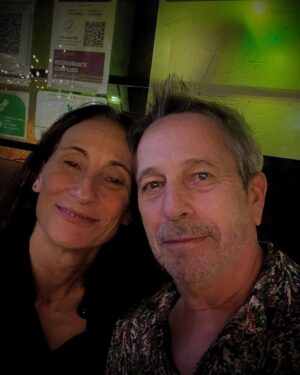 Amparo Noguera Instagram - Hermoso encuentro.
Rosita y Ernesto 30 años después 
Se fueron a #CDMX