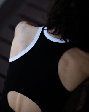 Amparo Noguera Instagram - Hoy tuvimos cita con @amparo_nogueraoficial a quien admiramos inmensamente. 

Qué momento divertido, qué clima perfecto y qué bellísimas fotos x @pedromagnere 🙌

Ella en una Musculosa LOLA ❤️

Fotos para la Amparo en Lamartic.