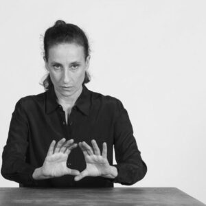 Amparo Noguera Instagram - LA PERSONA DEPRIMIDA.  Adaptación y dirección DANIEL VERONESE.
Teatro Municipal de Las Condes.
21/22/23 enero 20hrs.
@teatroamil