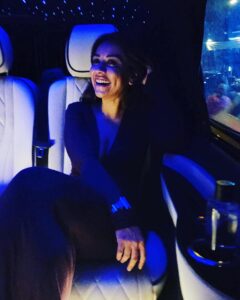 Actress Amrita Puri HD Instagram Photos and Wallpapers December 2023