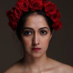Amrita Chattopadhyay Instagram - In the mood for 🌹✨ . . . . . . . . 📸 @sandipphotographer #instagram #instamood #instashoot #instagood #fridakahlo
