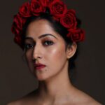 Amrita Chattopadhyay Instagram - In the mood for 🌹✨ . . . . . . . . 📸 @sandipphotographer #instagram #instamood #instashoot #instagood #fridakahlo