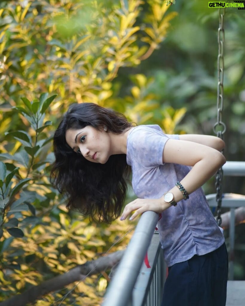 Amrita Chattopadhyay Instagram - Jhor asche naki?? 😅😇 📸 @that_cam_boy_official #noedit #nofilter #instamood #instasummer #instagram #green #nature #candid #candidshot #waitingforrain