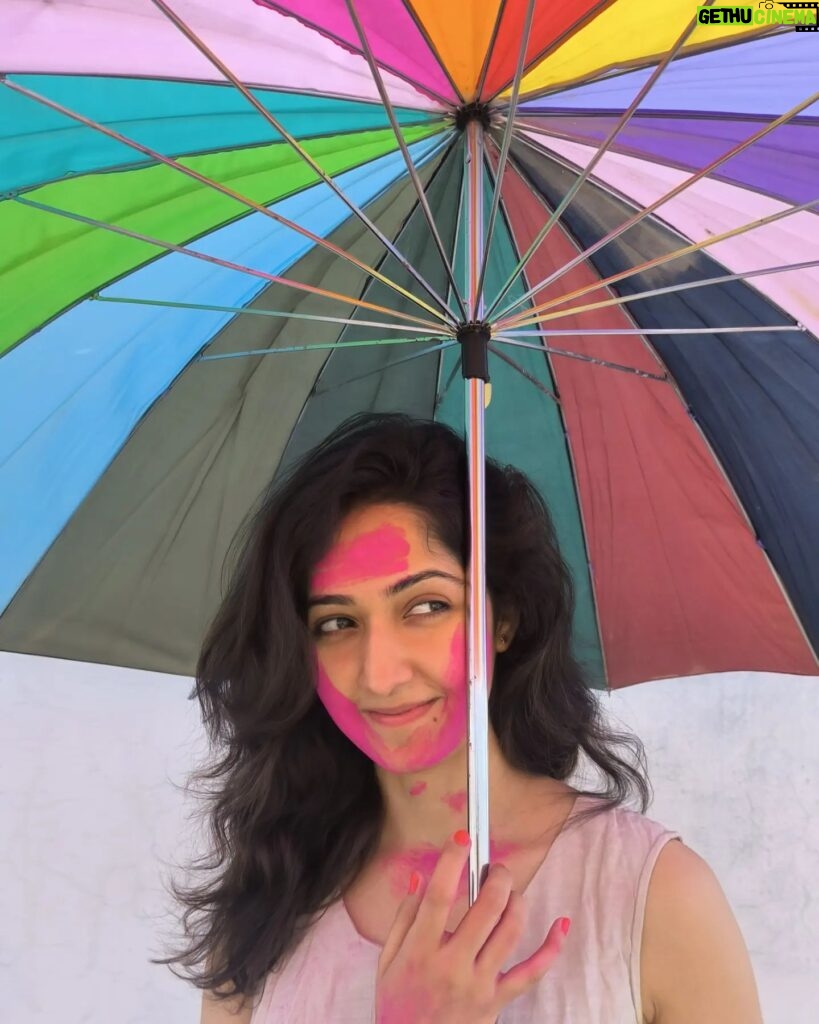 Amrita Chattopadhyay Instagram - 💥 #holi #color #instamood #instagood #colors