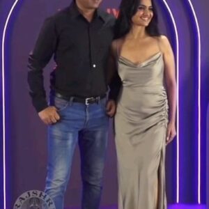 Amruta Subhash Instagram - Lust Stories 2 चित्रपटाच्या स्पेशल स्क्रिनिंगला अमृता सुभाष आणि संदेश कुलकर्णी यांनी लावली हजेरी!

 #luststories2 #luststories20nnetflix #RajshriMarathiExclusive #rajshrimarathispotted