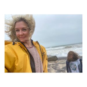 Amy Carlson Instagram - We do hurricanes. 

#henri