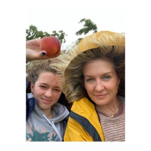Amy Carlson Instagram - We do hurricanes. 

#henri