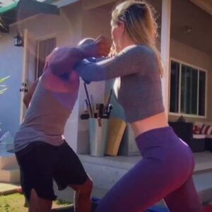 Amy Johnston Instagram - Yes we are fighting again😂@vswarn 🎥@sunnytellone 

#fightscene #fightpractice #fightchoreography #actionactress #stuntwoman #stuntman #tiktok #takedown #groundwork