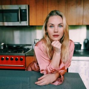 Amy Johnston Instagram - 🎶Hey good lookin..whatcha got cookin?🎶
 
Have a wonderful Sunday and eat lots of yummy food! 

📷 my fav babe @taramacken
