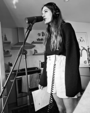 Amy Maghera Instagram - Having a little sing in the kitchen 📷@arun_entwistle