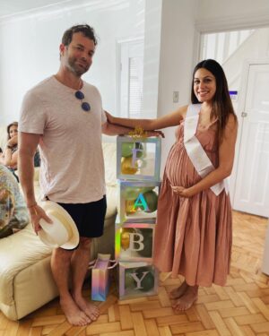 Amy Maghera Instagram - Thank you to my family for organising my baby shower aghhhhh - (which went on until 3am! 😁) And a shout out to my big sis @sh4r4n.b for heading it! 💕What a month it’s been of wedding celebrations, honeymooning and now celebrating and getting ready for our little life growing inside. I am so grateful! 🥲🙏🏼❤️🤰🏽