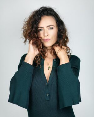 Amy Manson Thumbnail - 2.6K Likes - Top Liked Instagram Posts and Photos