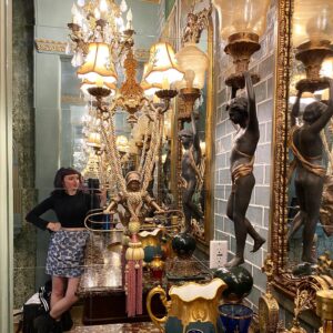 Amy Shira Teitel Instagram - Today’s shoot location was ornate. Here’s the bathroom. #tv #author #subjectmatterexpert