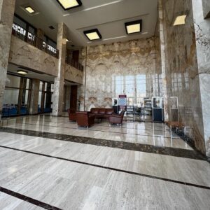 Amy Shira Teitel Instagram - I’m OBSESSED with how gorgeous the Eisenhower Library is. It’s all marble, and apparently hand cleaned every two years. This is the hallway from the reading room to the bathroom… Even the bathroom is gorgeous! The lobby just feels amazing.  #ikelibrary #ilikeike