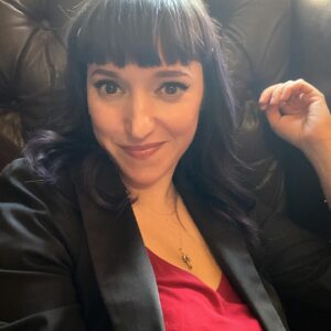 Amy Shira Teitel Instagram - Throwback to that time I got to sit in a big, plush leather chair in wood paneled study shooting b-roll for a documentary. It smelled of rich mahogany and leather-bound books. #author #historian