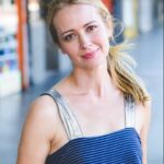 Amy Acker Instagram - Hanging out with the lovely @jshermanp in Hollywood 📷 @jshermanp