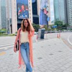 Amy Acker Instagram - Shopping in Myeong-dong. #seoul #travel #visitkorea #imagineyourkorea