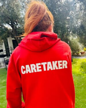 Amy Davidson Instagram - The Caretaker and the Freeloader...Ain't that the truth! 😂 Kales, you and  @ohnorman knocked it outta the park! Already gave Clifford "Calm the eff down!" And he literally gave me his head to put his first ever sweatshirt on! Congrats on the launch!!! 🐶🐾♥️

You guys, check out these awesome and adorable products from @ohnorman 🐾🐾🐾