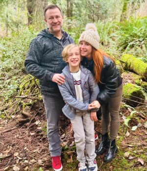 Amy Davidson Instagram - 🦌🌲❄️🧣