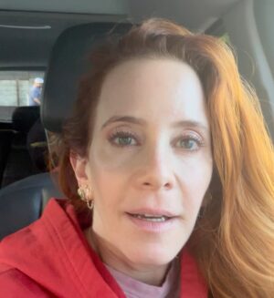 Amy Davidson Instagram - It's been a challenging 72 hours to say the least. I talk about it in the next slide. 

Here's what I'm grateful for: the sweetest son, the fact this kiddo got to trick-or-treat, caring and kind doctors, medicine, advanced technology, a calm and comforting Pediatrician who did not let the ER doctor scare us… Lennox is totally fine. We had a scare but we are past it. This kid is back at school and ready for November! It's November! 🤪😅 Check out the beautiful hairstyles Len created for me while we waited in his pediatricians office.😉💈👩🏻‍🦰
