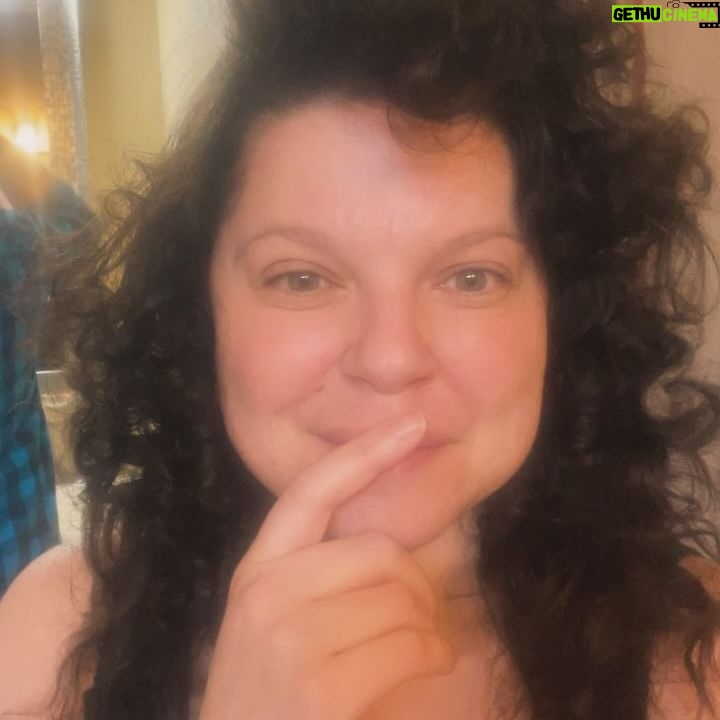 Amy King Instagram - Permed hair for a day!! I love changing it up! But swipe to see my family’s reaction!😂😂😂 For those of you with naturally gorgeous curls you’re blessed!!