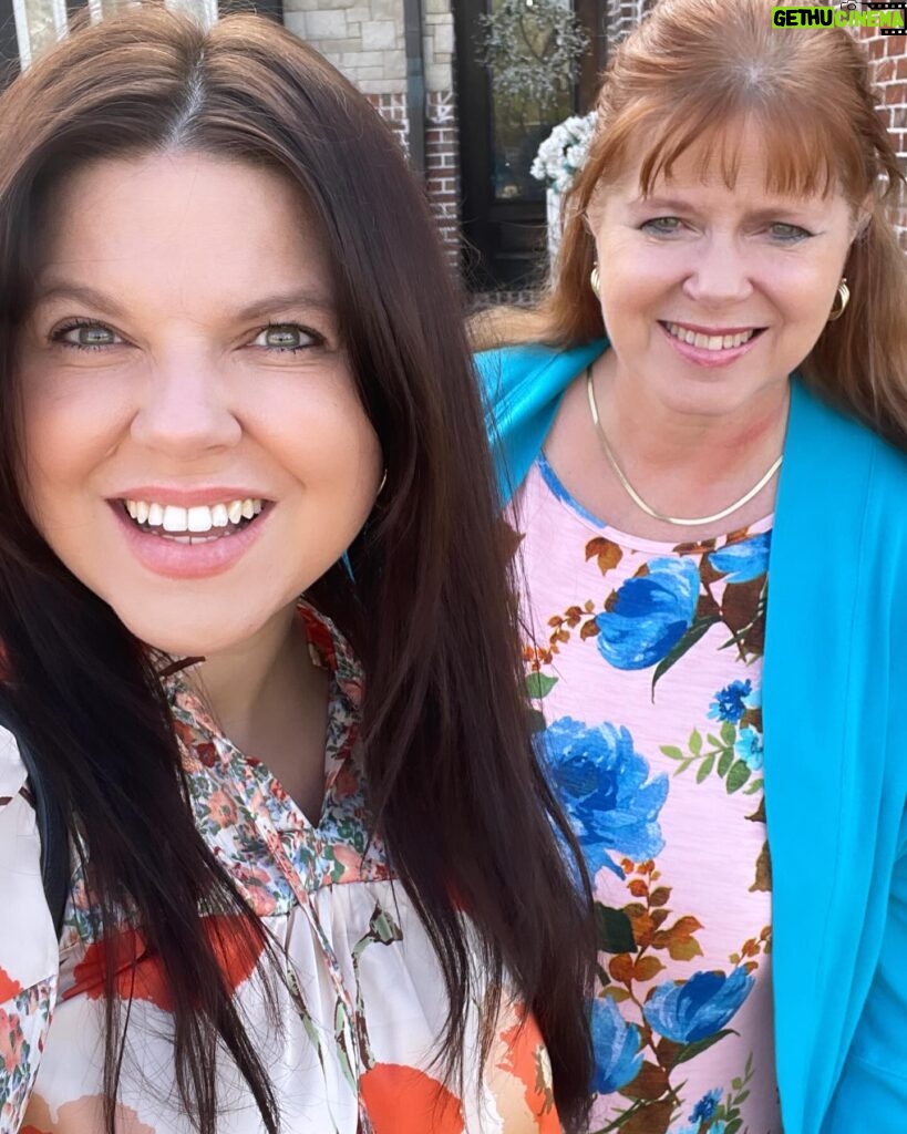 Amy King Instagram - He is risen!! We have celebrated all weekend just how good God is! He’s so faithful and he’s always working everything out for our good!
