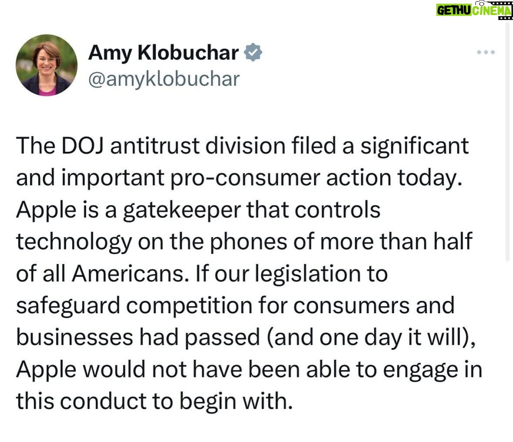 Amy Klobuchar Instagram -