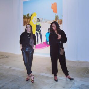 Amy Sherald Instagram - Whoot, There it is ✨💫✨@michelleobama @hauserwirth  March 20- June 6 #AnOceanAway #blacksurfers #rockawaybeach #losangeles #hauserandwirth #americansurfers #thegreatamericanfact #oiloncanvas #adventuresofkristinandamy 📸 @stefaniekeenan