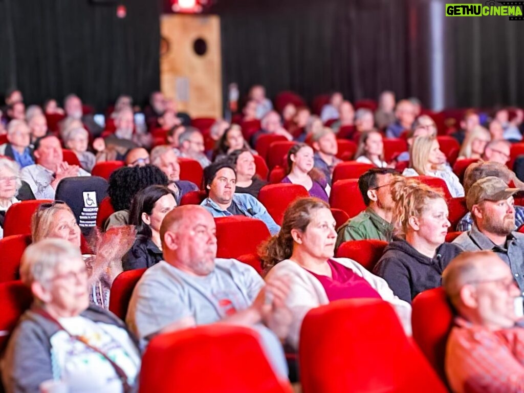 Amy Smart Instagram - THANK YOU everyone that came out tonight for our special #EarthDay2024 showing of @commongroundfilm! Special thanks goes out to our fantastic panel, directors Josh & Rebecca Harrell Tickell, & the super awesome @smarthouse26 for sharing this great film with all of us! 🫶🫶🫶🫶🫶🫶🫶🫶🫶🫶🫶🫶🫶🫶