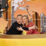 Amy Smart Instagram - Had the pleasure of going on Drew’s show! On tmrw! She truly has a heart of gold and Danny and I got to be silly together! Ross is the loveliest @thedrewbarrymoreshow @dannyseomag