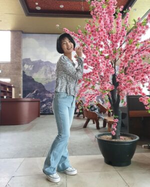 An Young-mi Instagram - Spring💕