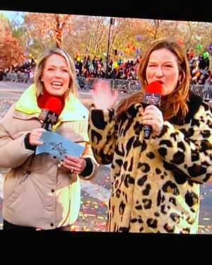Ana Gasteyer Instagram - Kicking off the holiday season. In style with a selfie of me and my muse the #pillsburydoughboy, that looks like my mom took it! What a gorgeous year at the Macy’s Parade!! Happy Thanksgiving 🦃🍁 #macysparade #selfie #noBotox