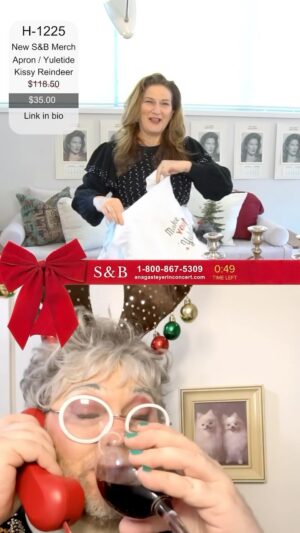Ana Gasteyer Instagram - 🚨🚨 #SugarAndBooze merch is here and it’s Vicki approved ✅💅🏼🍷. Head to the link in my bio to get yours before they’re gone!