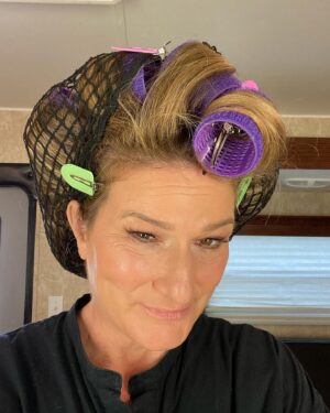 Ana Gasteyer Instagram - I’m not sure what’s up with my algorithm - I did some searches and somehow this is the photo dump my phone and I agreed upon in honor of #Pride.  I love you!  I’m so glad you are you!  Celebrate!!! 🌈🌈🌈🌈