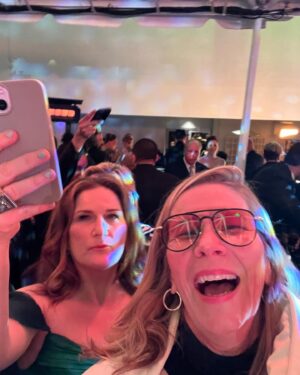 Ana Gasteyer Instagram - Well the rain stopped just in time to get dressed up for a very fancy party last night at the #goldenglobes Many thanks to my dear friend @laurabauer for making me have fun and talk to famous people whom I truly admire. We sat at a bangin’ table of young superwomen @anyataylorjoy @daisyedgarjones @selenagomez and my awesome co-presenter @nicolebyer - also really worked out for Laura‘s TV coverage 😂Plus I had the enormous privilege of presenting my old friend superstar  @JenniferCoolidge her much deserved award! Infinite thanks to the village it took to get me dolled up. I loved my dress and especially appreciated the collaboration with Stylist @andrewgelwicks &  @mihcacho & the designers at @amsale #jeweltones #ombre #boobs #ftw Of course hair and make up were on point with dream team @sascha_breuer & @stephensollitto Lots of compliments on my Ring by @mindimondny earrings by @nicolerosejewelry & clutch by 
@judithleiberny and I can’t say enough good things about a platform shoe by @schutz - Comfortable for hours. Now I’m gonna take a nap. My core is tired from sitting up straight for so many hours. @goldenglobes @nbc @peacocktv