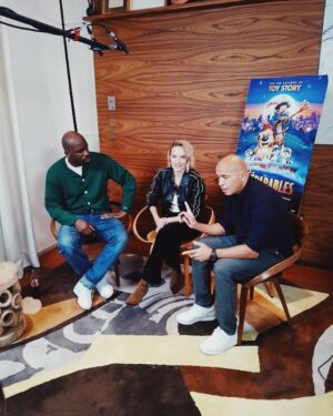 Ana Girardot Instagram - LES INSÉPARABLES de Jeremy Degruson c’est au cinéma le 13 décembre, c’est un film pour toutes les familles, pour les rêveurs et et les fans de @ericpointjudor et @jipac_shakur ❤️ comme moi 

@nwave_studios @octopolis @kmbo.films 
@charlottetourret 
@rudymartins @ayafujitamakeup @louisremyhair 

@celine
