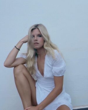 Ana Mulvoy Ten Instagram - 