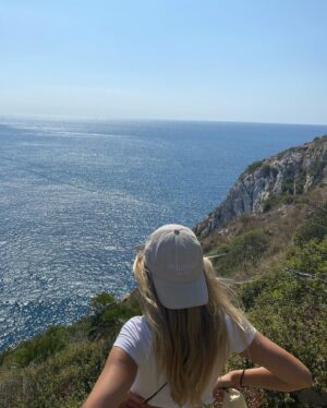 Ana Mulvoy Ten Instagram - 