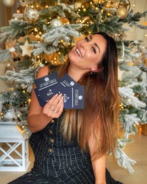 Anaïs Sanson Instagram - Fin du concours. Félicitations à @katiareyesjm et @dggwen (très vite on vous gâte avec le même, restez attentifs😉)⭐️CONCOURS DE DINGUE⭐️
1000€ de carte cadeau chez KIABI (2 gagnants à 500€) !!!!

Pour participer :

•Suivre @martinsdaniela et @anaissanson_officiel 
•Commentez ce post en invitant des amis
(plus vous commentez plus vous augmentez vos chances de gagner, c’est une application qui tirera au sort)

Bonus repartagez en storie✨

Fin du concours le dimanche
31/12/2023, gagnant(e) annoncé sous ce post

Bonne chance à tous🍀🍀