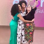 Ana Flavia Cavalcanti Instagram – Conforto no Programa Encontro com @val.assim @patriciapoeta @tati 

Conversa boa que repercute desejos profundos de vida abundante para todos.

No @sescpompeia até sexta 10/11. 

Grata a @paula_raia por esse macacão manhã de quarta-feira 👗

@laiashoes que reforça meu caminhar pelo mundo com seus sapatos lindos.

@casamo.casamo com jóias lindas.

@hannavadasz @feavilaaa @marinasapienza muito obrigada por foros tão especiais, meu amor por vocês. 

A toda equipe de Conforto minha eterna gratidão, respeito e paixão.