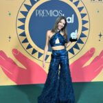 Ana Guerra Instagram - Que esta historia de amor nunca se acabe @cadena_dial Gracias por luchar por la música en directo Gracias @lalias3 por el super arreglo y a todo el equipazo que envuelve esta gala 🫶🏼